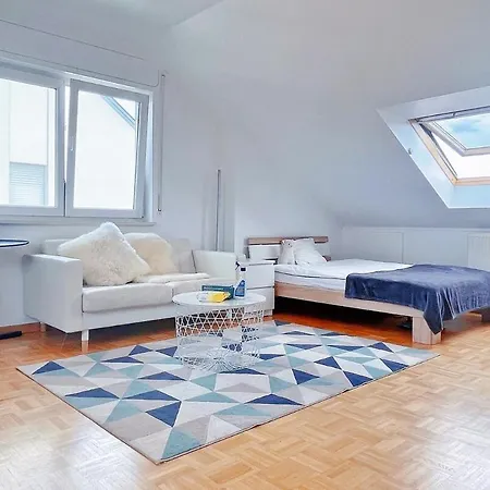 Cozy Loft In Quiet Residential Area * Strassen