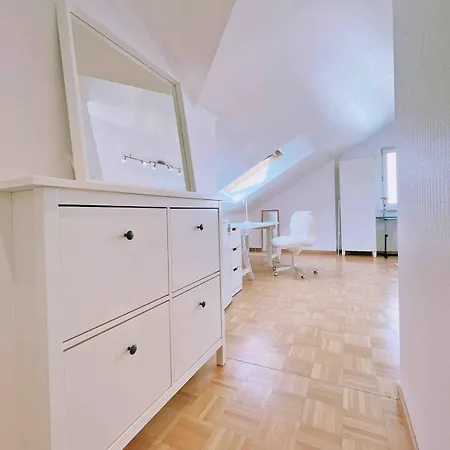 Cozy Loft In Quiet Residential Area * Strassen