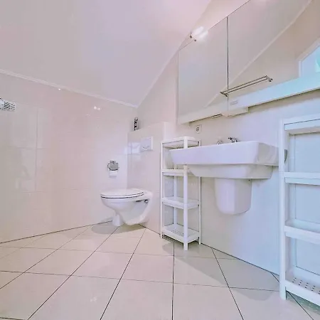 Cozy Loft In Quiet Residential Area Appartement *