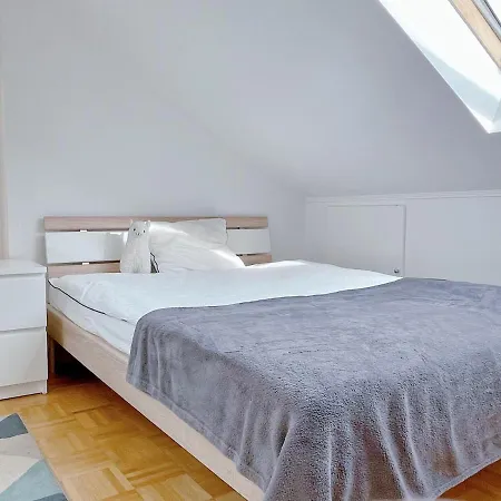 Appartement Cozy Loft In Quiet Residential Area Strassen