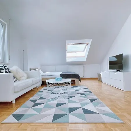 Cozy Loft In Quiet Residential Area